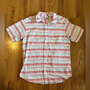 Columbia Men’s Medium Button Up Short Sleeve. Red, Grey and White.
